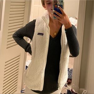 white Patagonia vest!!
